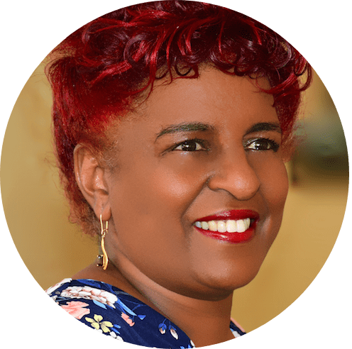 logo (zainab ansell)