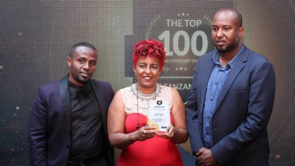 zara tours director zainab ansell the top 100 award